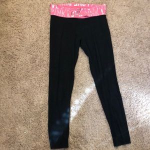 PINK yoga leggings